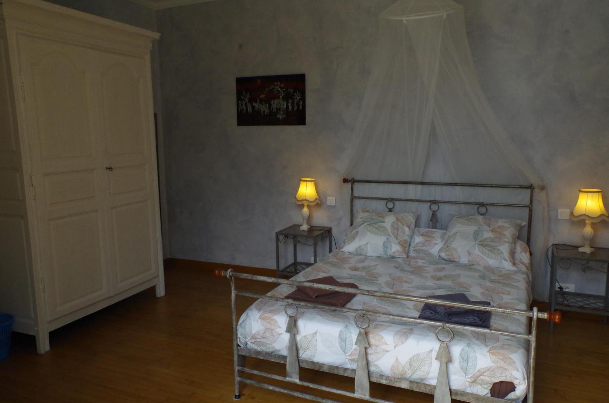 Maison D'Hotes Le Cadran Solaire Courcelles  Εξωτερικό φωτογραφία